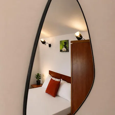 Quarto em Acomodações Particulares Flavia Costinesti